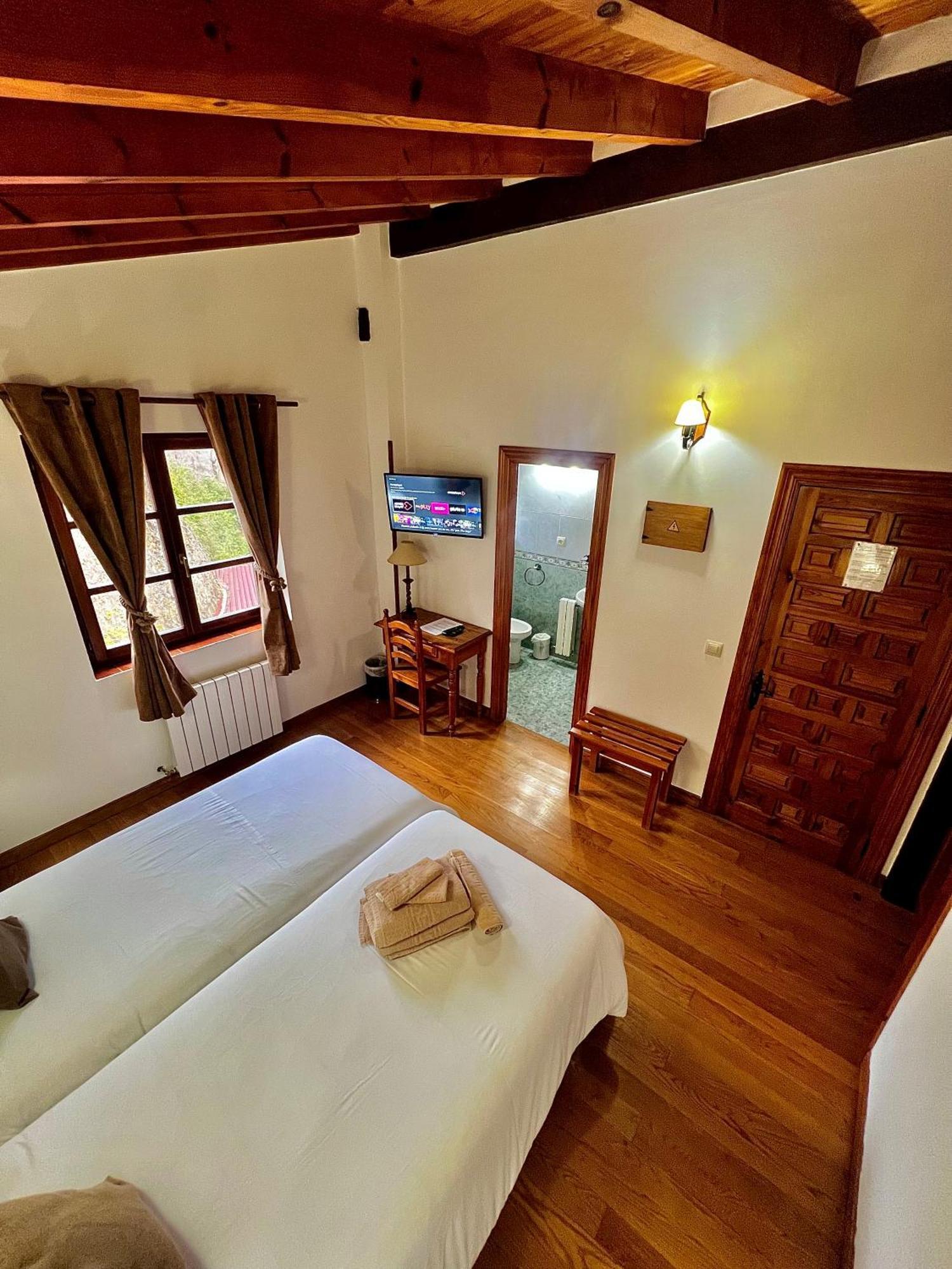 Hotel Rural El Sestil Dobres Dış mekan fotoğraf